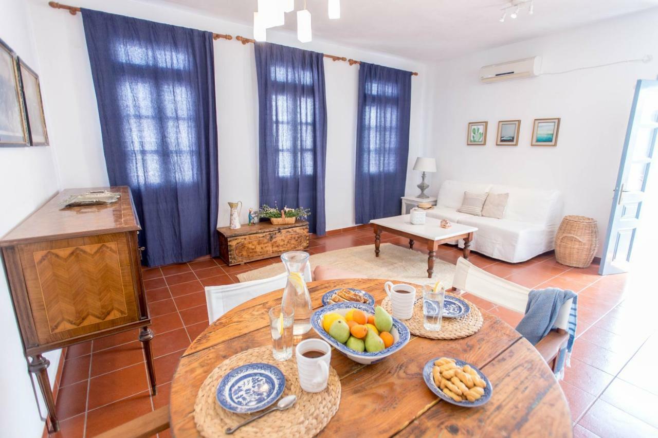 Eirinaki House Apartment Patmos Town Ngoại thất bức ảnh