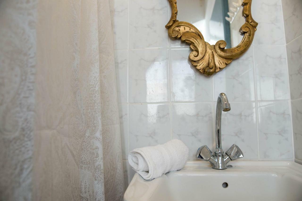 Eirinaki House Apartment Patmos Town Ngoại thất bức ảnh
